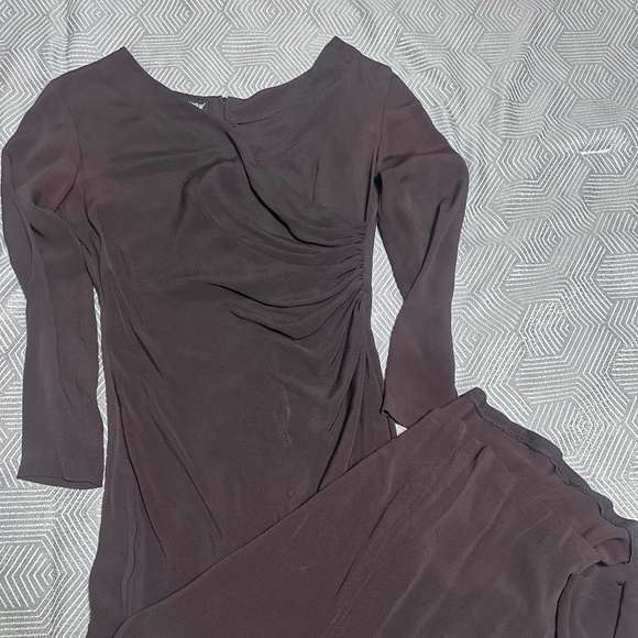 Dresses & Skirts - Beautiful brown dress